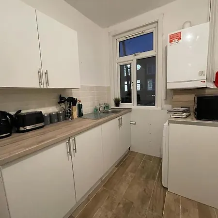Stunning 2 Bedroom On Tower Bridge London Exterior photo